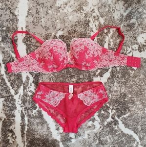 Victoria Secret Bra and Panty Set